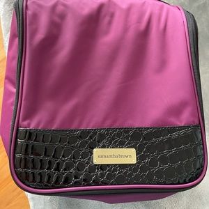 NWT-Large Samantha Brown make up case